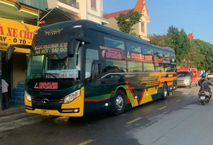 Nhà Xe Chiến Thế